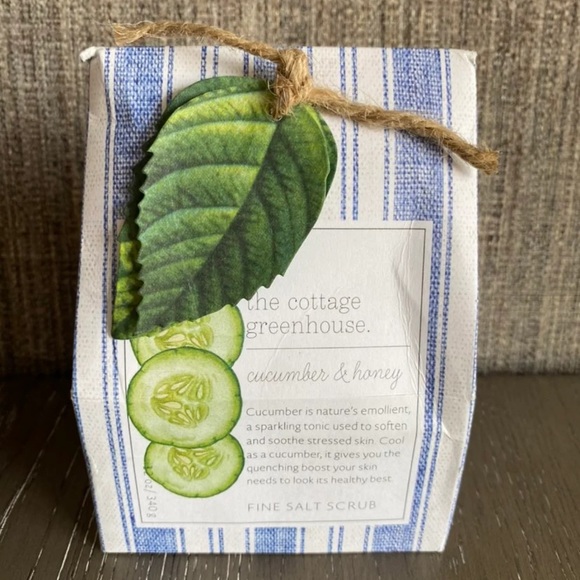 The Cottage Greenhouse Fine Salt Scrub - Picture 5 of 5